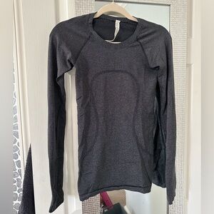 Lululemon Swiftly Tech Long Sleeve